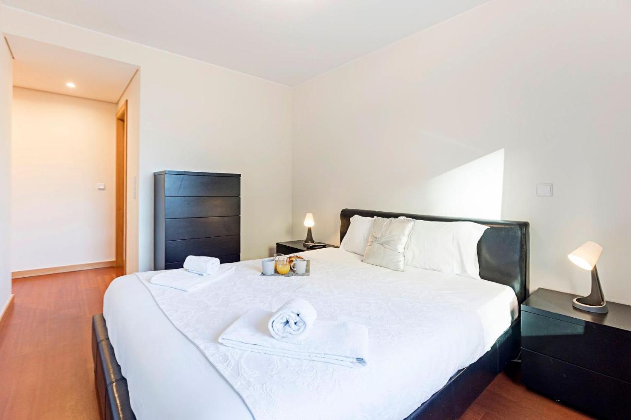 2Br Flat By Metro W/ Free Parking By Lovelystay Vila Nova de Gaia Exterior foto
